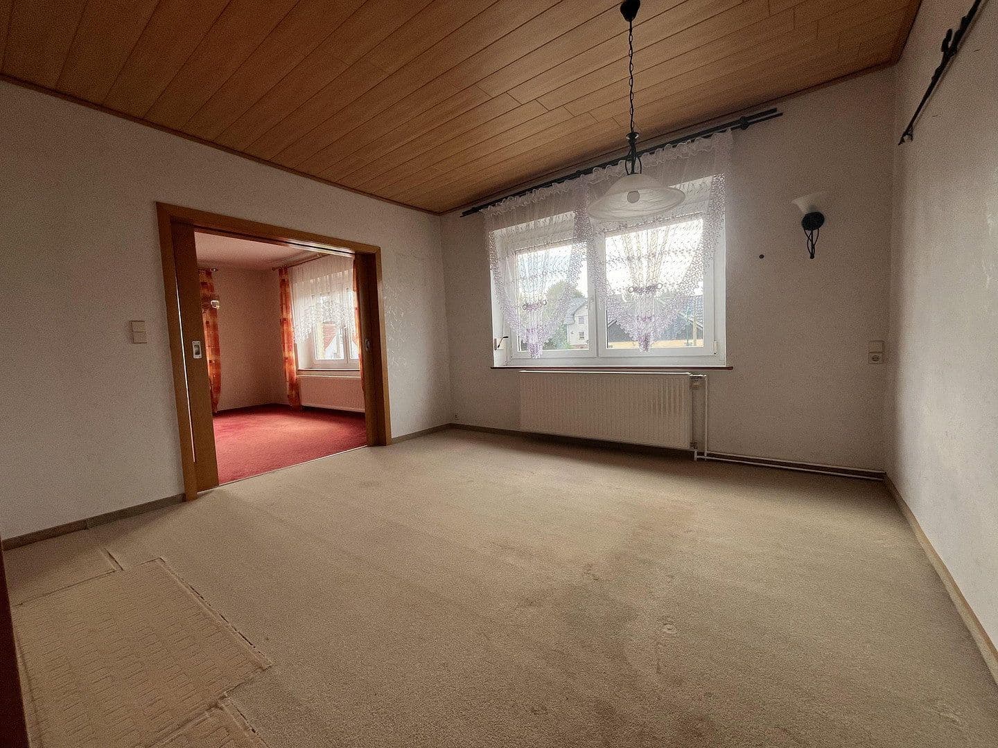 Predaj domu 145 m², pozemok 744 m², Penig, Sasko Predaj domu 145 m², pozemok 744 m², Penig, Sasko