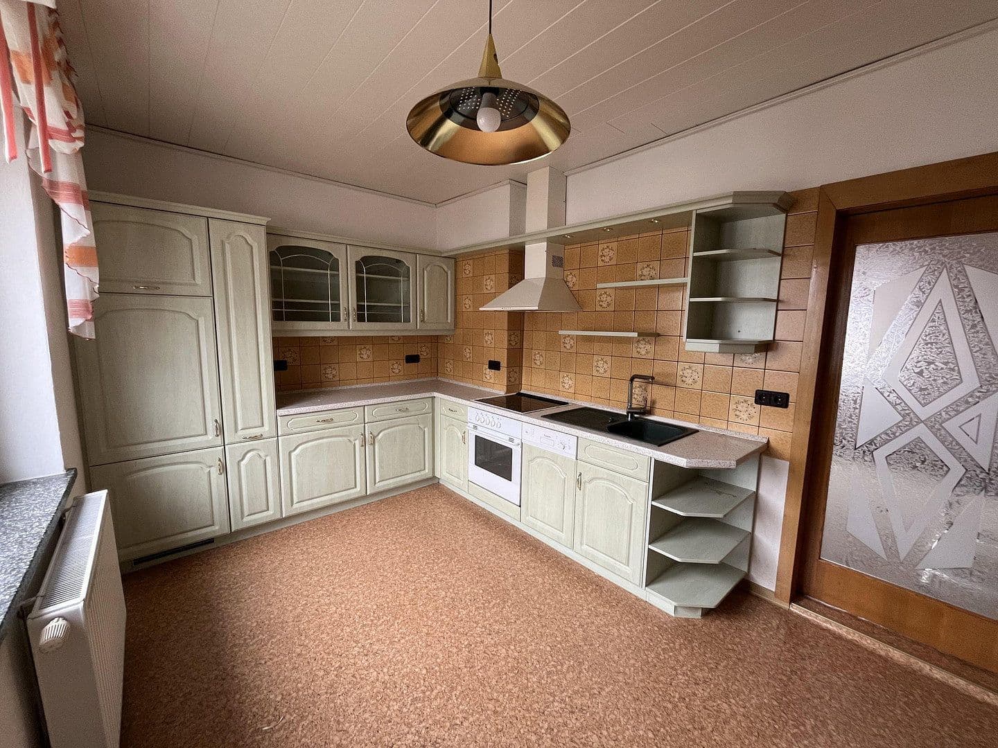 Predaj domu 145 m², pozemok 744 m², Penig, Sasko Predaj domu 145 m², pozemok 744 m², Penig, Sasko