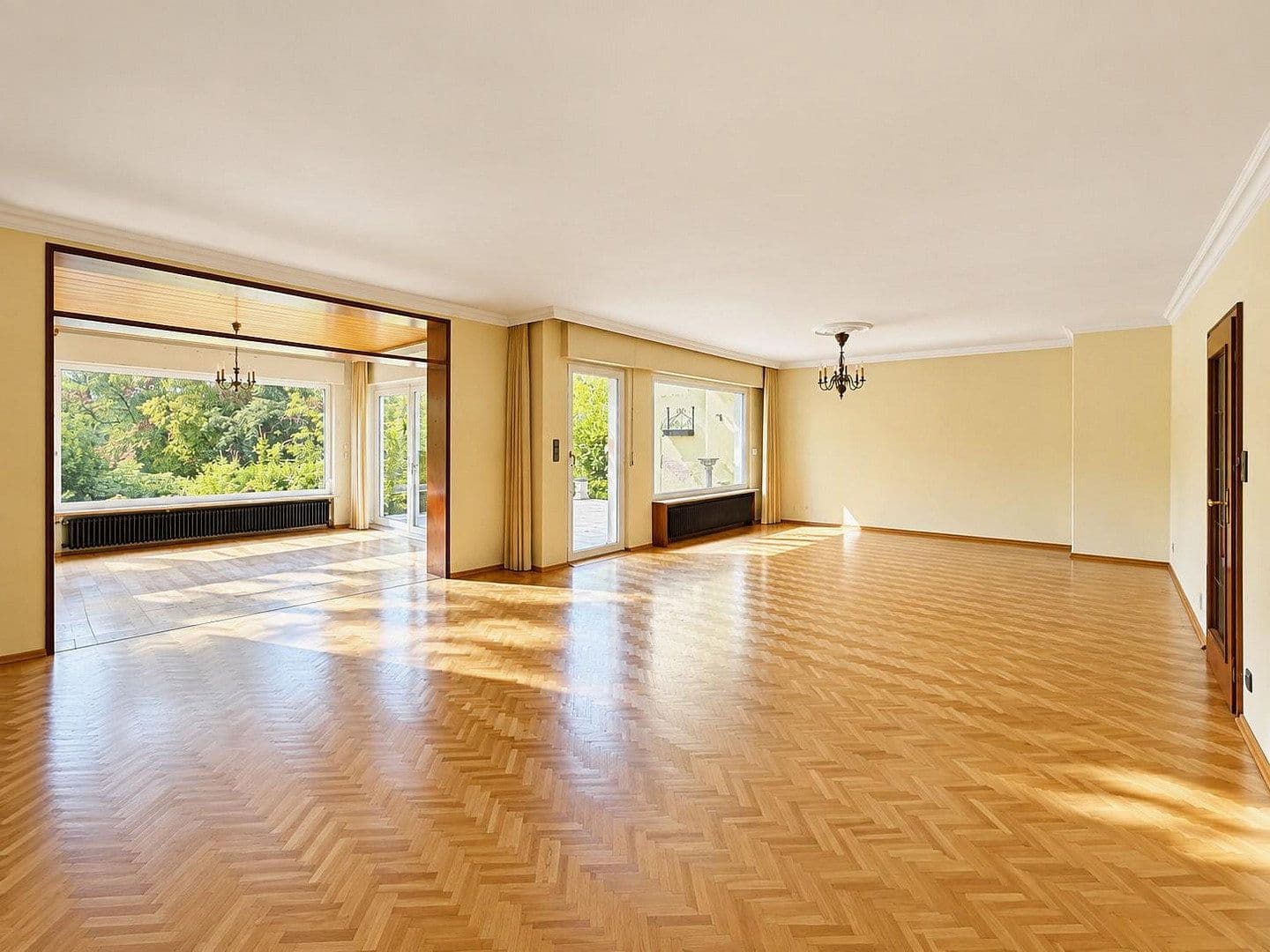 Predaj domu 198 m², pozemok 701 m², Dreieich, Hesensko Predaj domu 198 m², pozemok 701 m², Dreieich, Hesensko