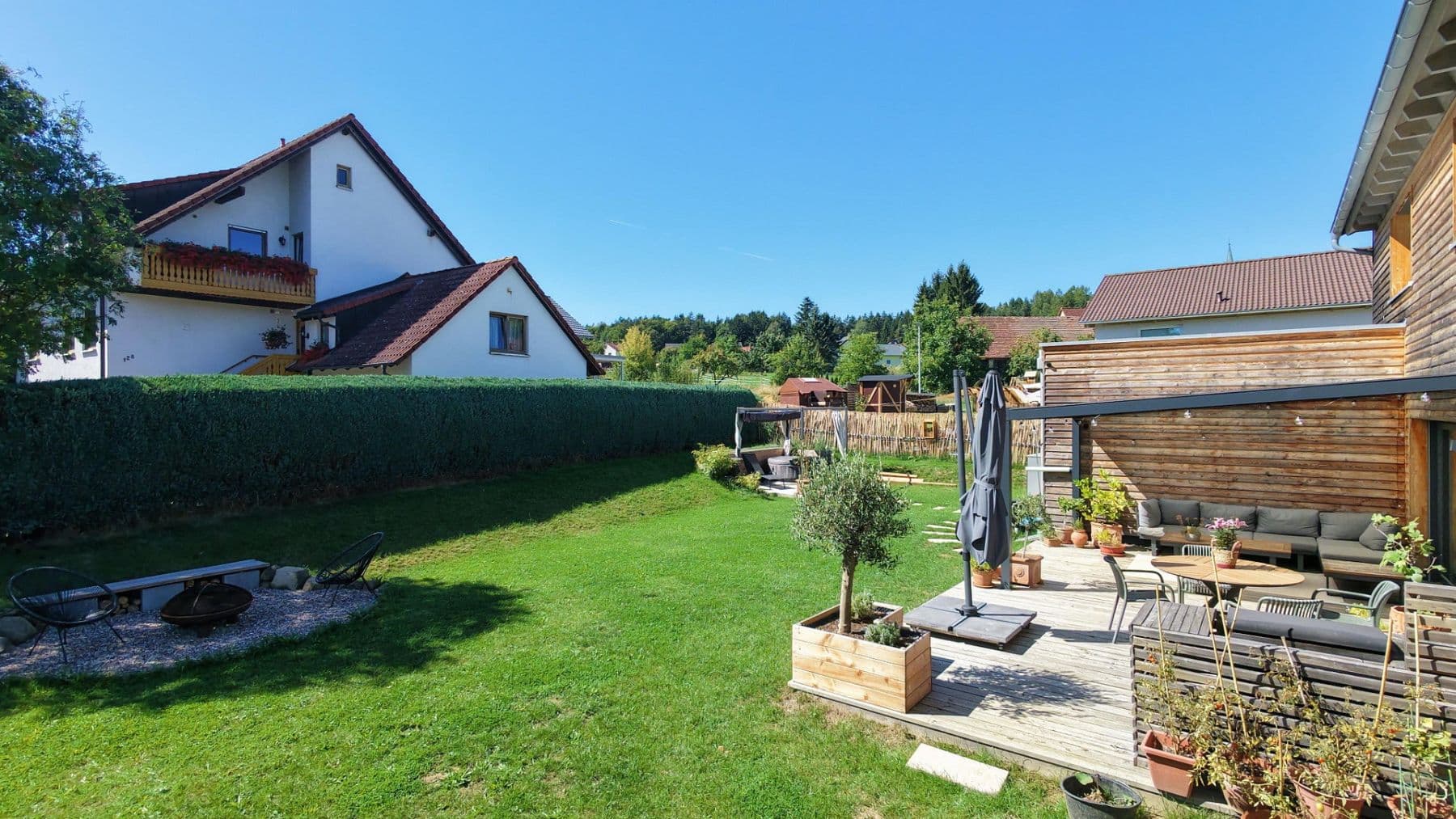 Predaj domu 135 m², pozemok 635 m², Obertrubach, Bavorsko Predaj domu 135 m², pozemok 635 m², Obertrubach, Bavorsko