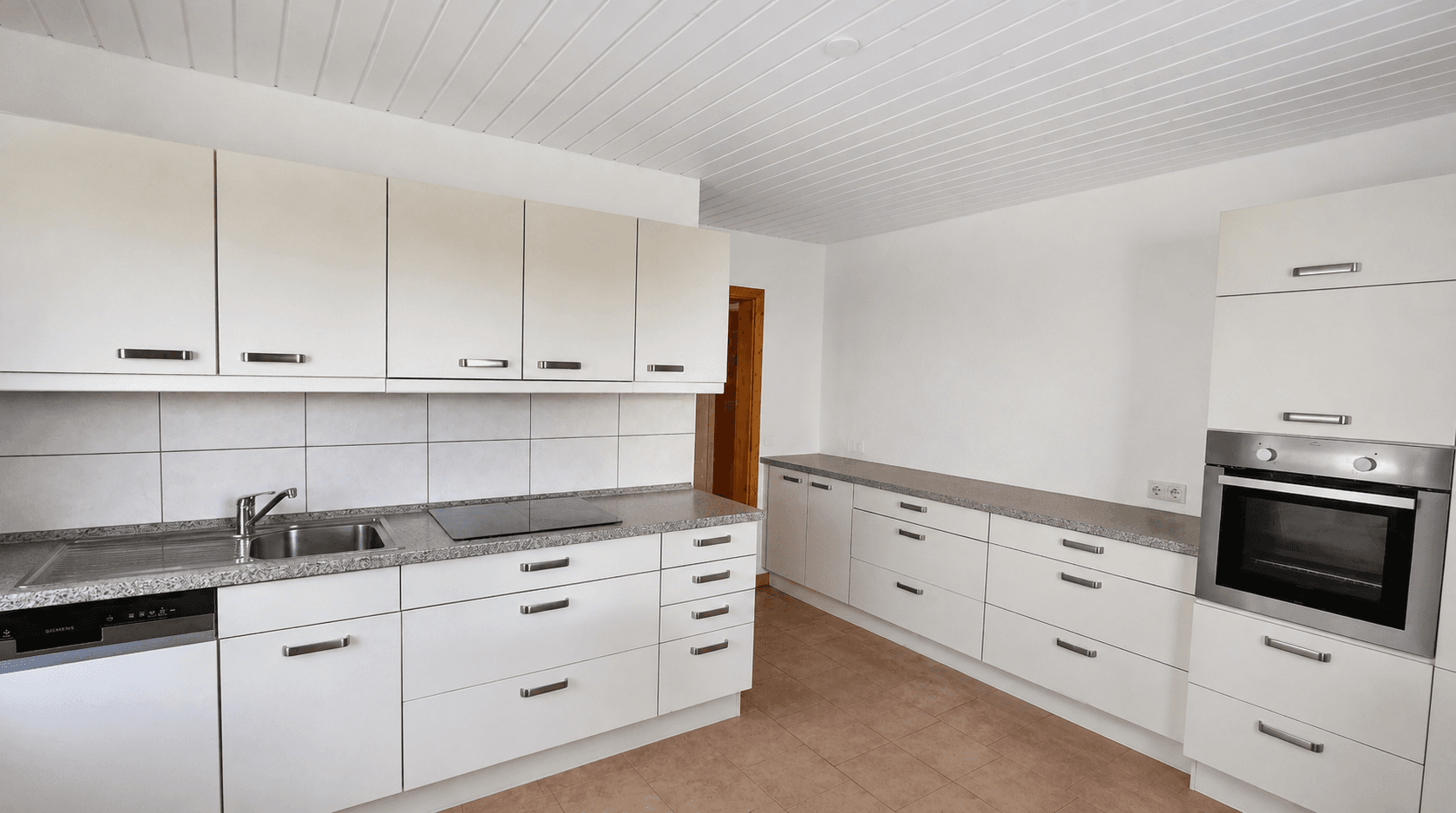 Prenájom bytu 3-izbový 79 m², Schwedenstraße 31, Salem, Bádensko-Wurttembersko Prenájom bytu 3-izbový 79 m², Schwedenstraße 31, Salem, Bádensko-Wurttembersko