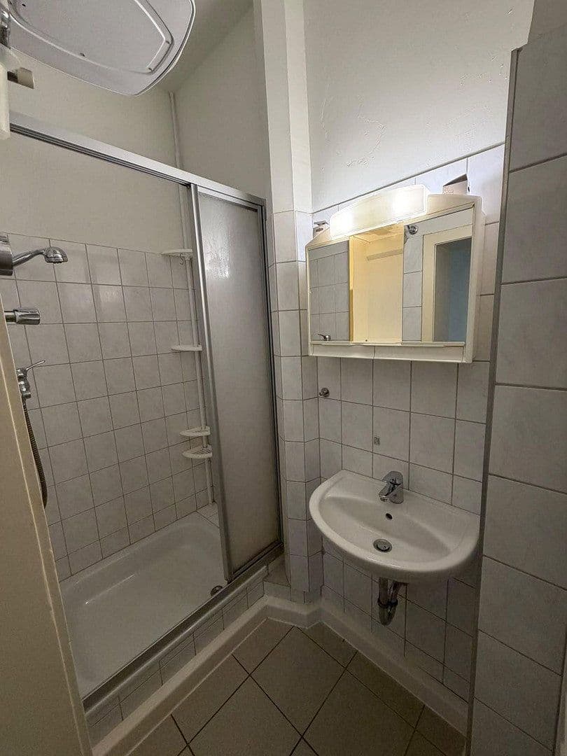 Prenájom bytu 2-izbový 50 m², Südstraße 156, Heilbronn, Bádensko-Wurttembersko Prenájom bytu 2-izbový 50 m², Südstraße 156, Heilbronn, Bádensko-Wurttembersko