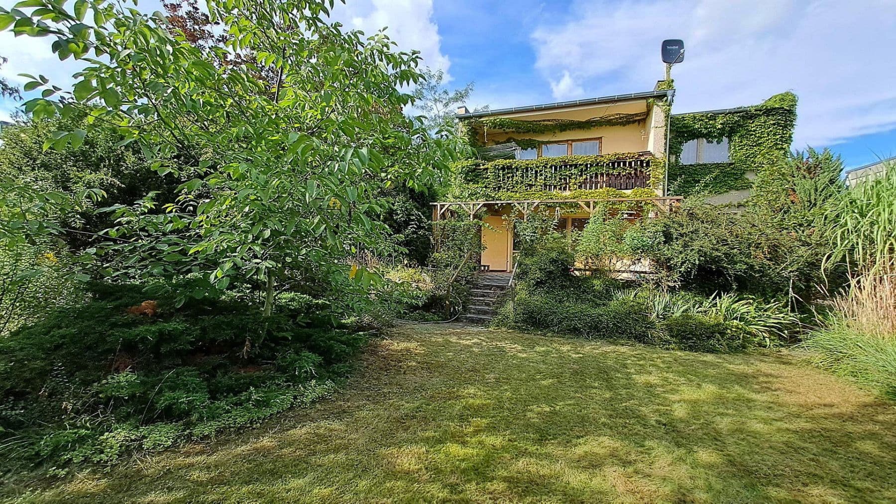 Predaj domu 152 m², pozemok 617 m², Dessau-Ziebigk, Sasko-Anhaltsko Predaj domu 152 m², pozemok 617 m², Dessau-Ziebigk, Sasko-Anhaltsko