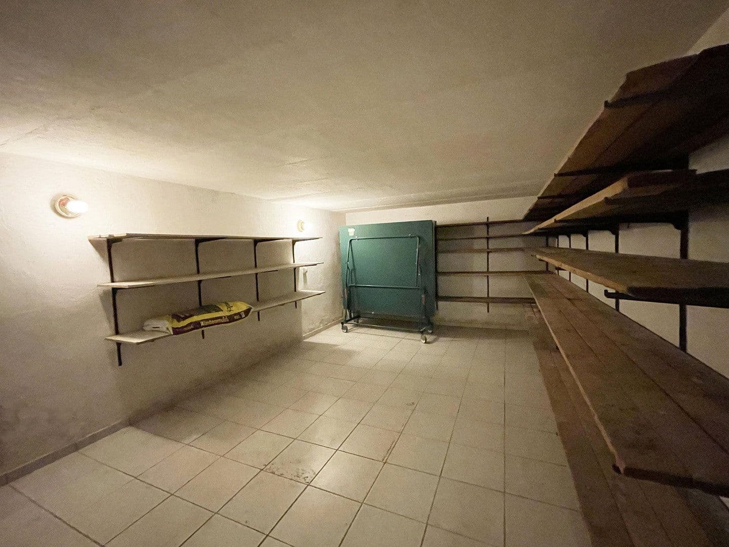 Predaj domu 152 m², pozemok 617 m², Dessau-Ziebigk, Sasko-Anhaltsko Predaj domu 152 m², pozemok 617 m², Dessau-Ziebigk, Sasko-Anhaltsko