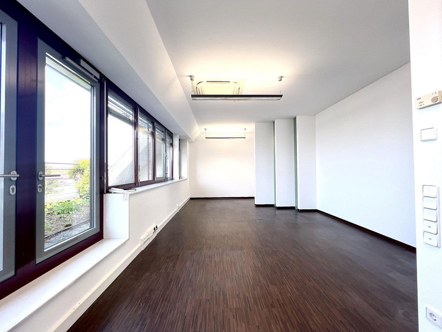 Prenájom kancelárie 170 m², Nürnberger Str. 2a-4, Hanau, Hesensko Prenájom kancelárie 170 m², Nürnberger Str. 2a-4, Hanau, Hesensko