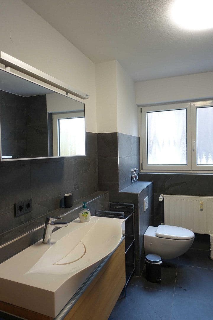 Prenájom bytu 3-izbový 89 m², Freudenstadt, Bádensko-Wurttembersko Prenájom bytu 3-izbový 89 m², Freudenstadt, Bádensko-Wurttembersko