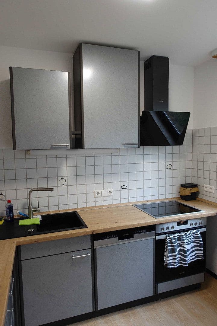 Prenájom bytu 3-izbový 89 m², Freudenstadt, Bádensko-Wurttembersko Prenájom bytu 3-izbový 89 m², Freudenstadt, Bádensko-Wurttembersko