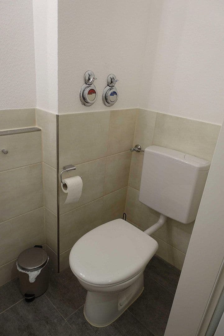 Prenájom bytu 3-izbový 89 m², Freudenstadt, Bádensko-Wurttembersko Prenájom bytu 3-izbový 89 m², Freudenstadt, Bádensko-Wurttembersko