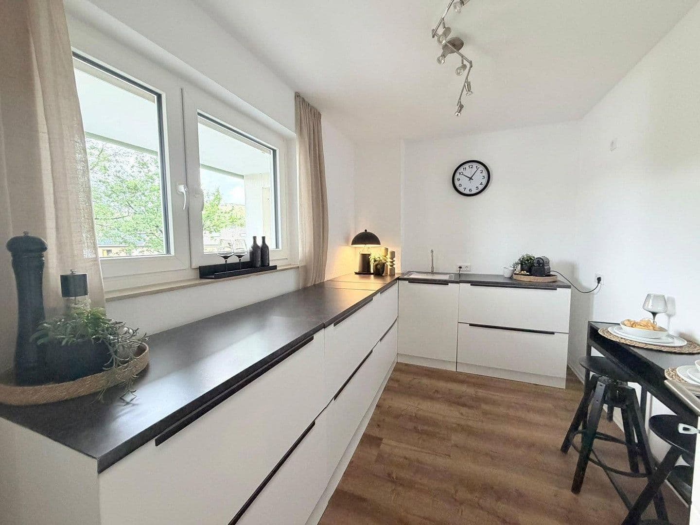 Predaj bytu 4-izbový 102 m², Max-Planck-Str. 14, Bielefeld, Severné Porýnie - Westfálsko Predaj bytu 4-izbový 102 m², Max-Planck-Str. 14, Bielefeld, Severné Porýnie - Westfálsko