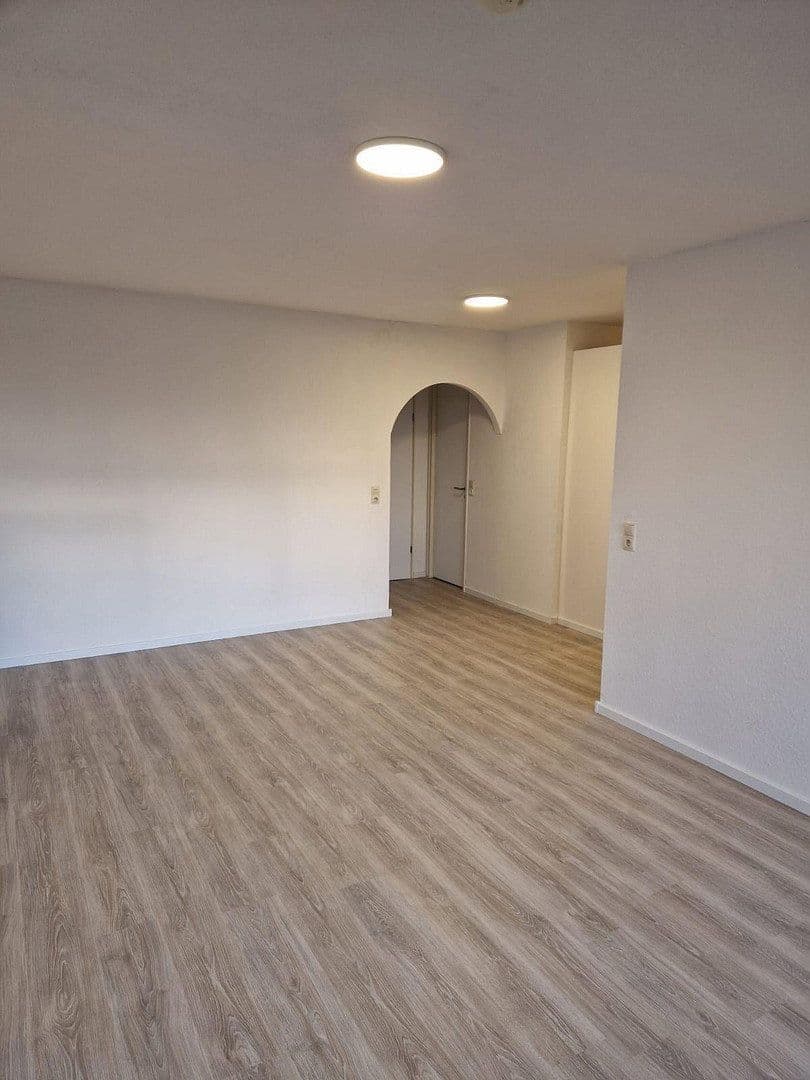 Prenájom bytu 2-izbový 70 m², Forellenweg 34, Lehrte, Dolné Sasko Prenájom bytu 2-izbový 70 m², Forellenweg 34, Lehrte, Dolné Sasko