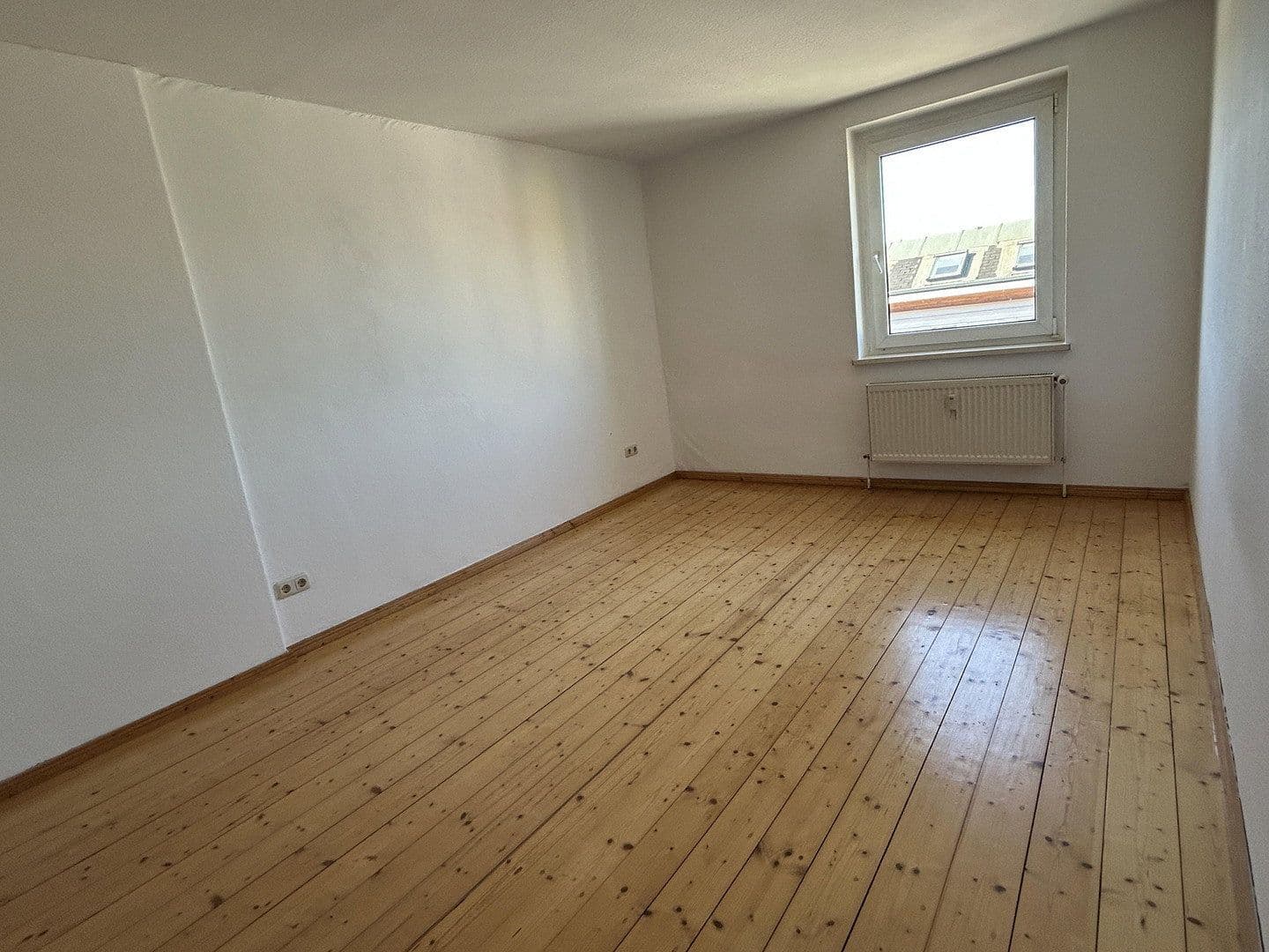 Prenájom bytu 3-izbový 68 m², Wörmlitzer Straße 12, Halle, Sasko-Anhaltsko Prenájom bytu 3-izbový 68 m², Wörmlitzer Straße 12, Halle, Sasko-Anhaltsko