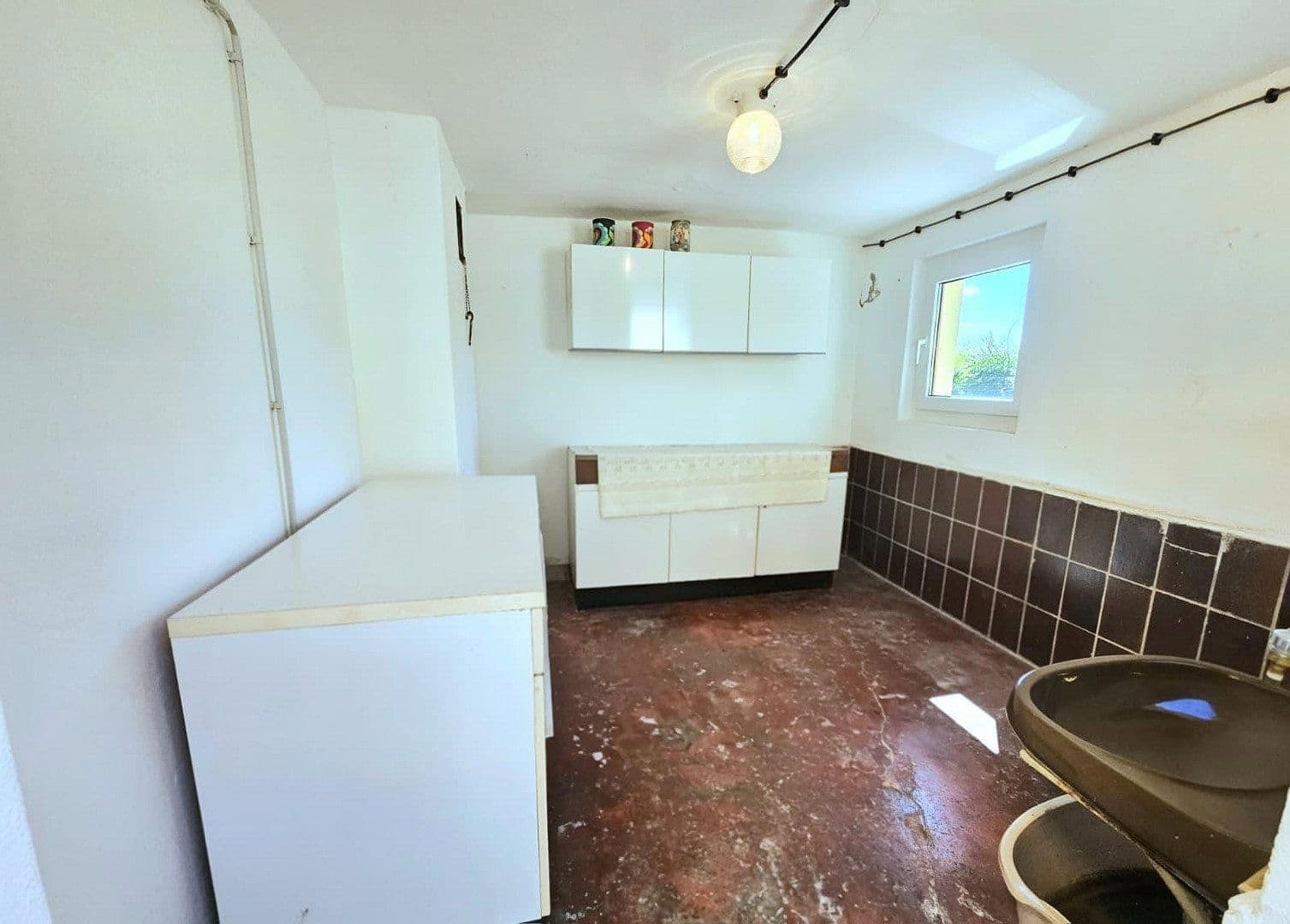 Predaj domu 130 m², pozemok 871 m², Straße der Neuen Zeit 15, Südharz, Sasko-Anhaltsko Predaj domu 130 m², pozemok 871 m², Straße der Neuen Zeit 15, Südharz, Sasko-Anhaltsko
