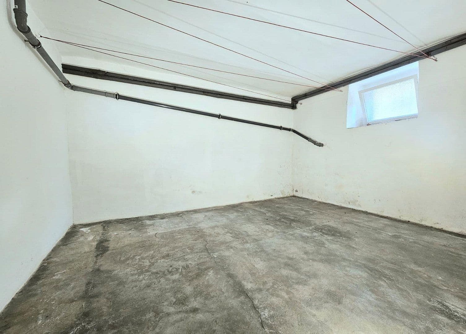 Predaj domu 130 m², pozemok 871 m², Straße der Neuen Zeit 15, Südharz, Sasko-Anhaltsko Predaj domu 130 m², pozemok 871 m², Straße der Neuen Zeit 15, Südharz, Sasko-Anhaltsko