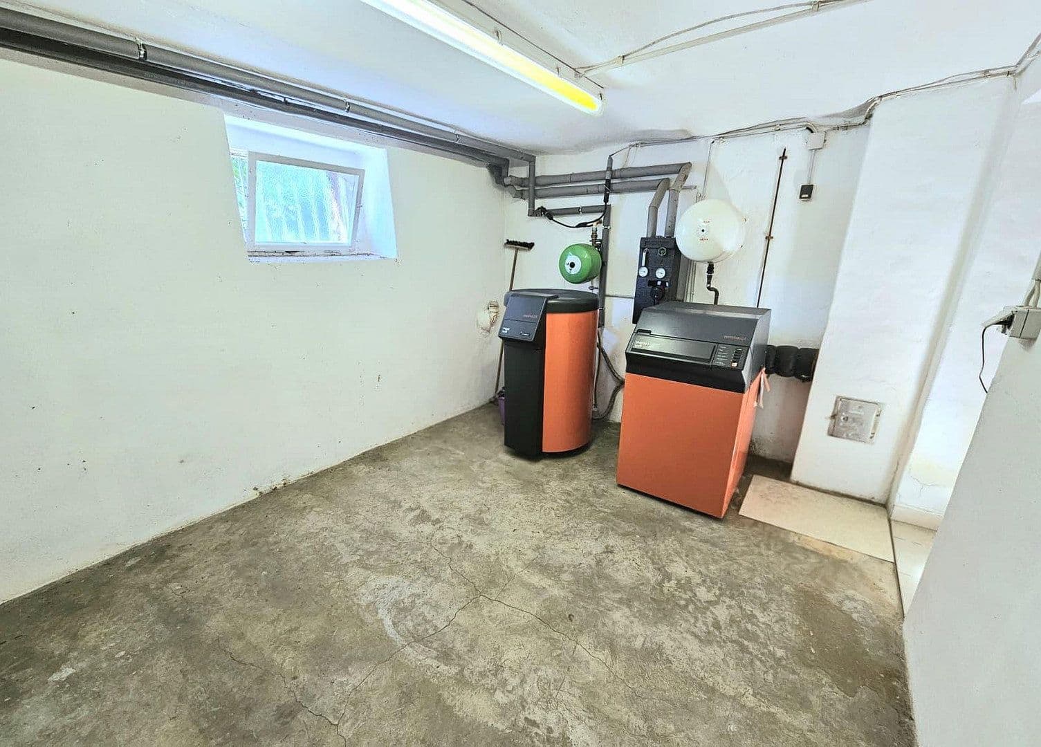Predaj domu 130 m², pozemok 871 m², Straße der Neuen Zeit 15, Südharz, Sasko-Anhaltsko Predaj domu 130 m², pozemok 871 m², Straße der Neuen Zeit 15, Südharz, Sasko-Anhaltsko