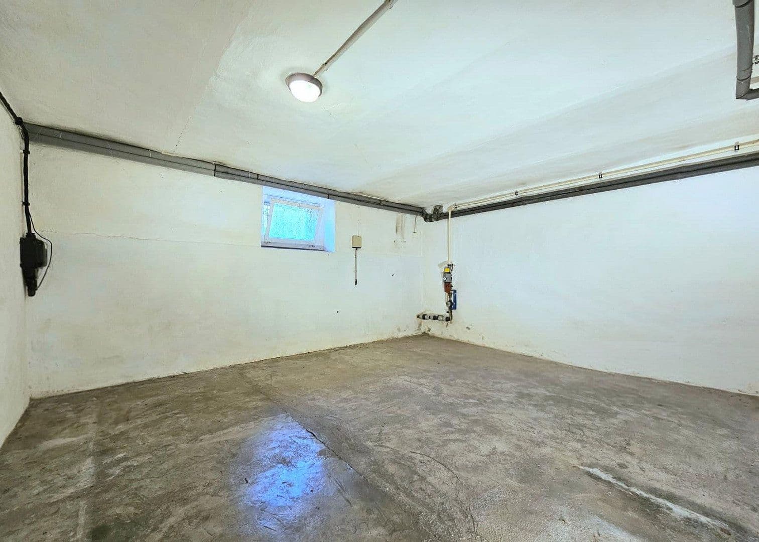 Predaj domu 130 m², pozemok 871 m², Straße der Neuen Zeit 15, Südharz, Sasko-Anhaltsko Predaj domu 130 m², pozemok 871 m², Straße der Neuen Zeit 15, Südharz, Sasko-Anhaltsko