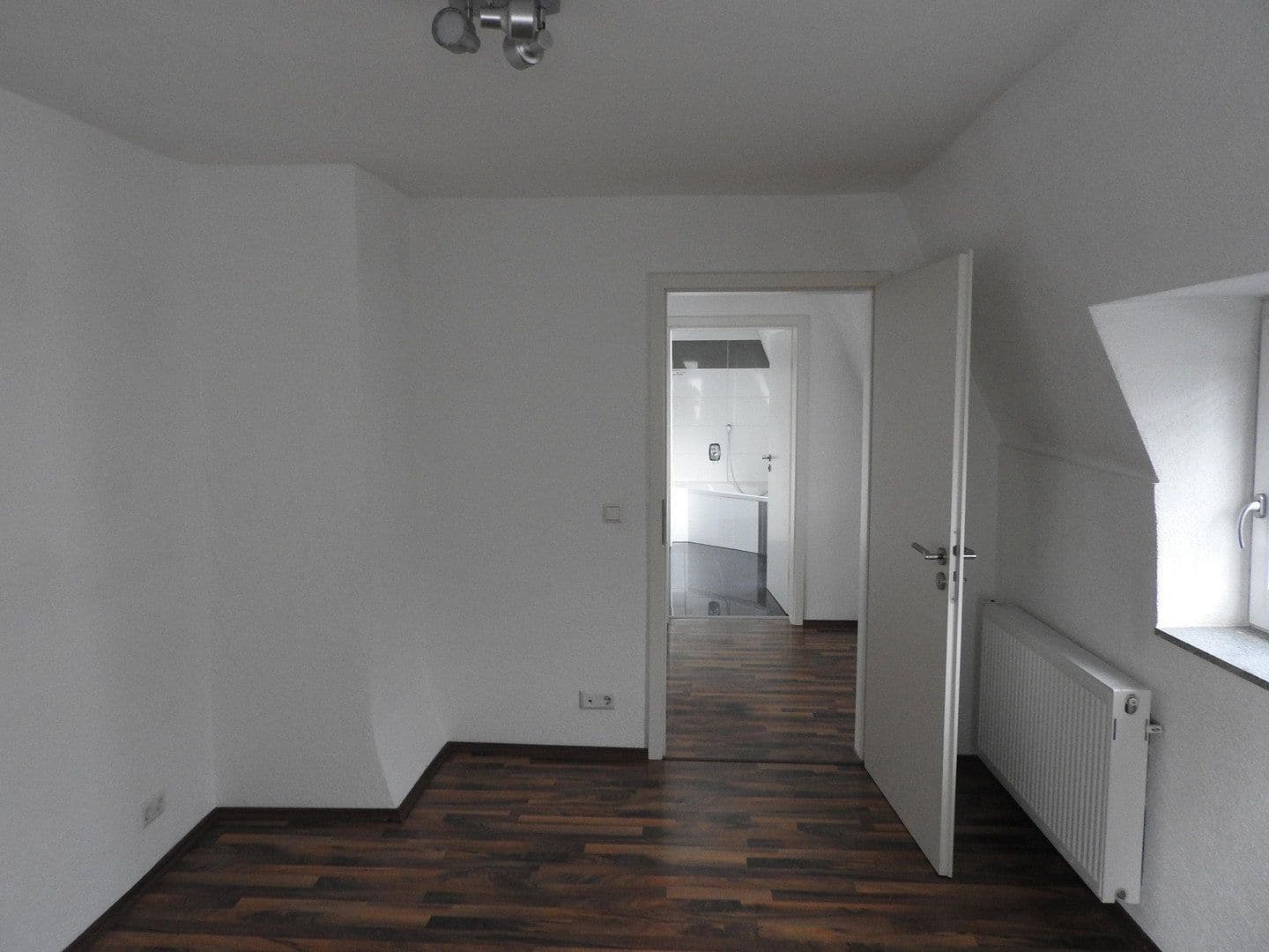 Predaj bytu 3-izbový 121 m², Langenau, Bádensko-Wurttembersko Predaj bytu 3-izbový 121 m², Langenau, Bádensko-Wurttembersko