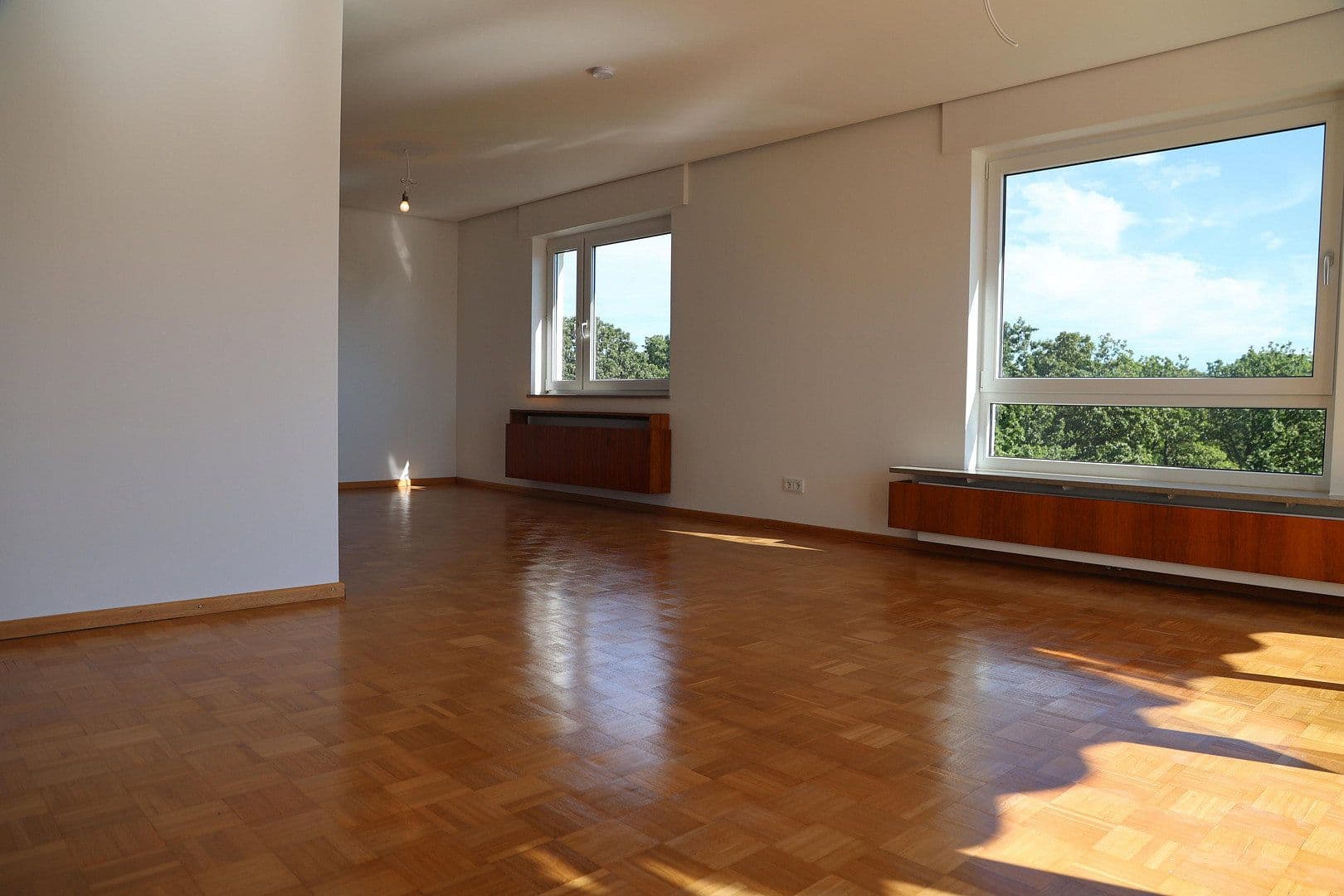 Prenájom bytu 2-izbový 100 m², Taunusstraße 58, Böblingen, Bádensko-Wurttembersko Prenájom bytu 2-izbový 100 m², Taunusstraße 58, Böblingen, Bádensko-Wurttembersko