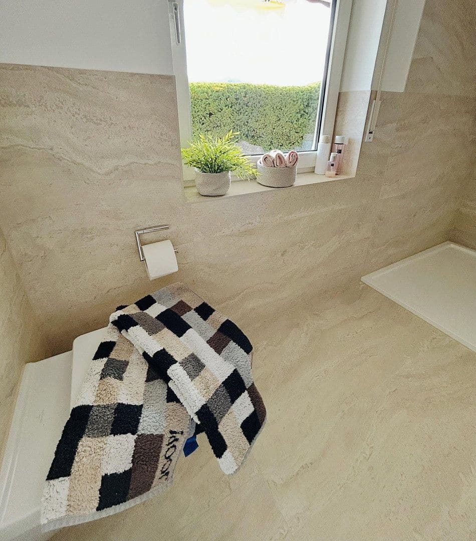 Prenájom domu 135 m², pozemok 587 m², Auf der Hardt 1, Bad Ems, Porýnie-Falcko Prenájom domu 135 m², pozemok 587 m², Auf der Hardt 1, Bad Ems, Porýnie-Falcko