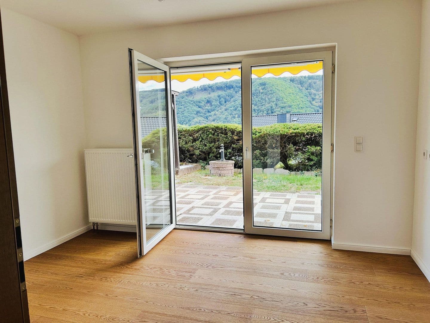 Prenájom domu 135 m², pozemok 587 m², Auf der Hardt 1, Bad Ems, Porýnie-Falcko Prenájom domu 135 m², pozemok 587 m², Auf der Hardt 1, Bad Ems, Porýnie-Falcko