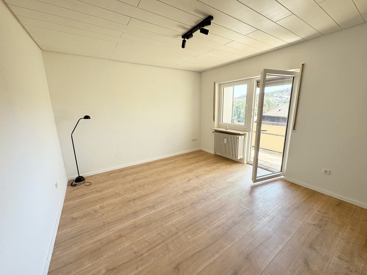 Predaj bytu 1-izbový 29 m², Kirchheimbolanden, Porýnie-Falcko Predaj bytu 1-izbový 29 m², Kirchheimbolanden, Porýnie-Falcko