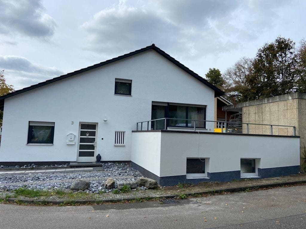 Predaj domu 686 m², pozemok 1.219 m², Postsr 1/3, Gottmadingen, Bádensko-Wurttembersko Predaj domu 686 m², pozemok 1.219 m², Postsr 1/3, Gottmadingen, Bádensko-Wurttembersko