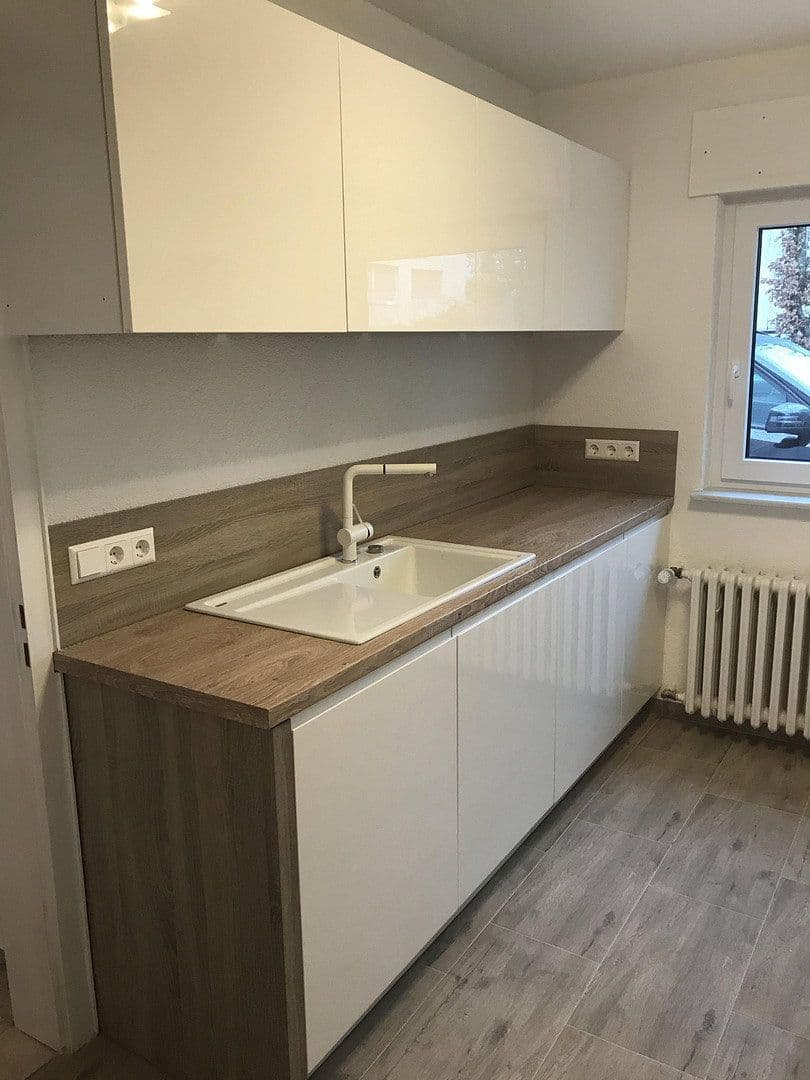 Predaj domu 686 m², pozemok 1.219 m², Postsr 1/3, Gottmadingen, Bádensko-Wurttembersko Predaj domu 686 m², pozemok 1.219 m², Postsr 1/3, Gottmadingen, Bádensko-Wurttembersko