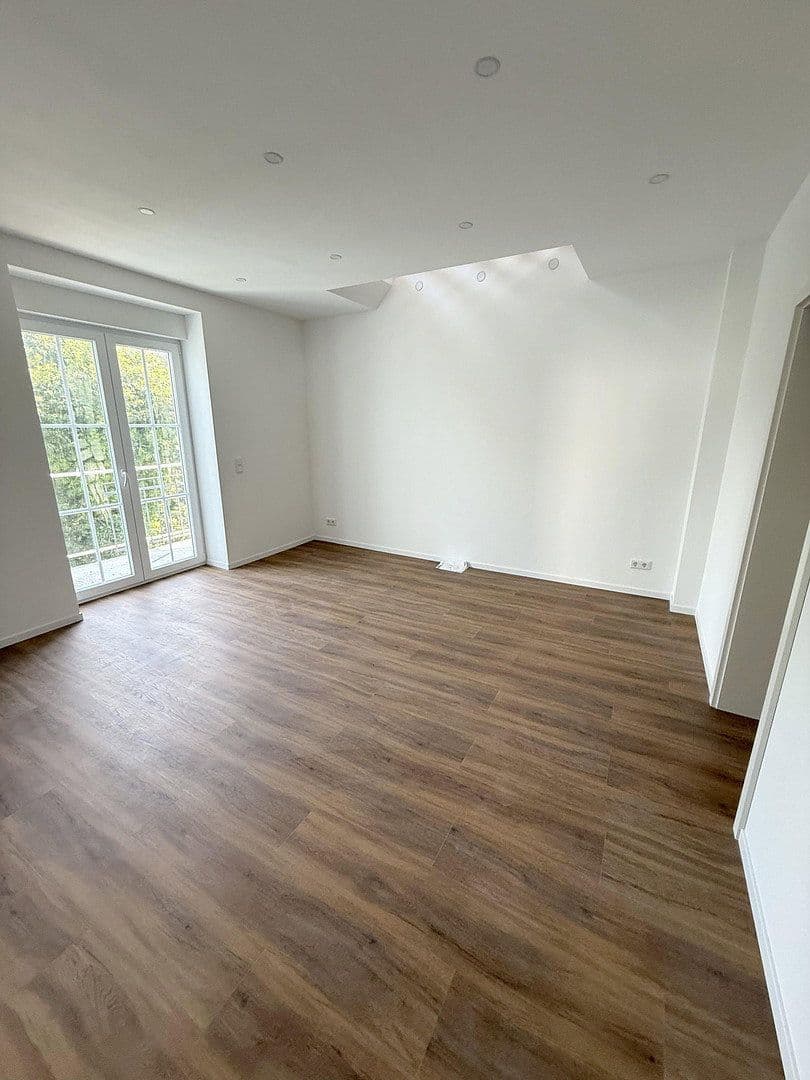 Predaj bytu 7-izbový 96 m², Hochtraße 1, Schalksmühle, Severné Porýnie - Westfálsko Predaj bytu 7-izbový 96 m², Hochtraße 1, Schalksmühle, Severné Porýnie - Westfálsko