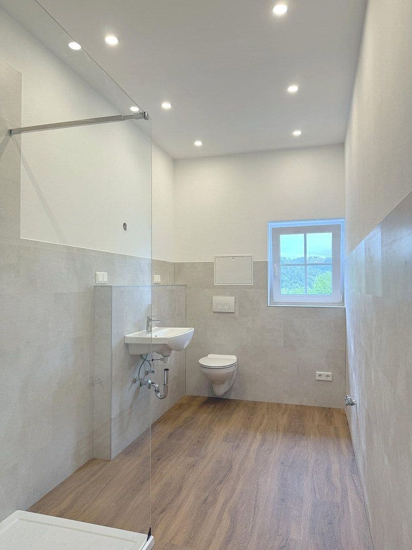 Predaj bytu 7-izbový 96 m², Hochtraße 1, Schalksmühle, Severné Porýnie - Westfálsko Predaj bytu 7-izbový 96 m², Hochtraße 1, Schalksmühle, Severné Porýnie - Westfálsko