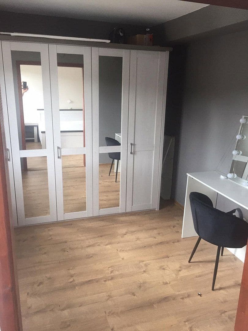 Prenájom bytu 4-izbový 103 m², Buderusstraße 29, Weilmünster, Hesensko Prenájom bytu 4-izbový 103 m², Buderusstraße 29, Weilmünster, Hesensko
