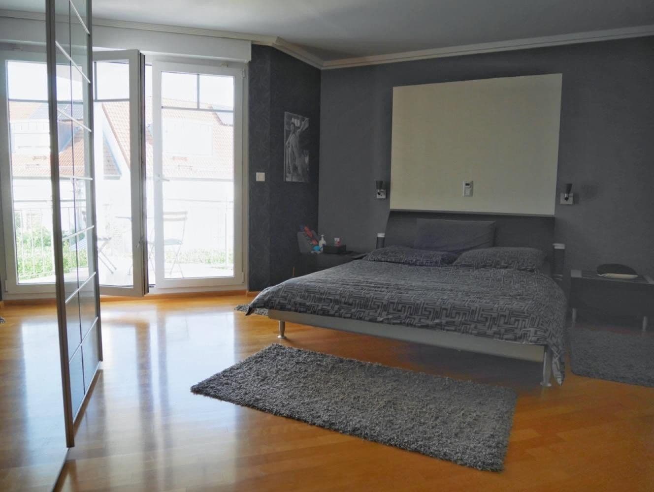 Predaj domu 207 m², pozemok 328 m², Bad Vilbel, Hesensko Predaj domu 207 m², pozemok 328 m², Bad Vilbel, Hesensko