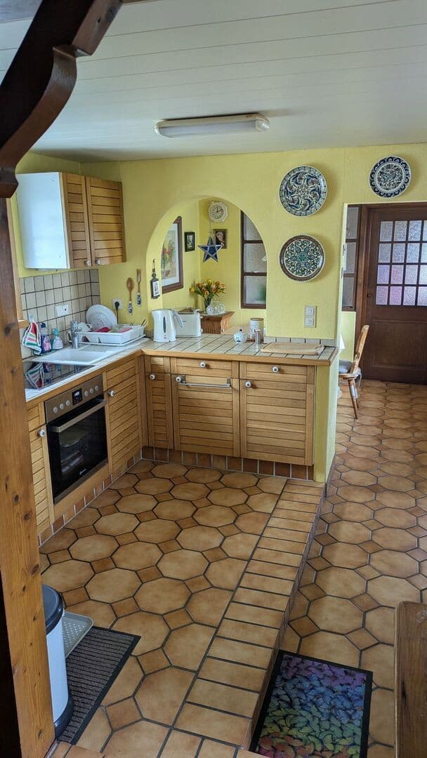 Predaj domu 160 m², pozemok 539 m², Ludwigshafen am Rhein, Porýnie-Falcko Predaj domu 160 m², pozemok 539 m², Ludwigshafen am Rhein, Porýnie-Falcko