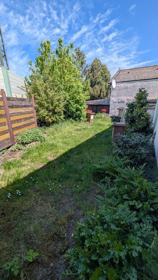 Predaj domu 160 m², pozemok 539 m², Ludwigshafen am Rhein, Porýnie-Falcko Predaj domu 160 m², pozemok 539 m², Ludwigshafen am Rhein, Porýnie-Falcko