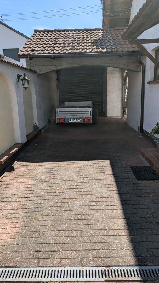 Predaj domu 160 m², pozemok 539 m², Ludwigshafen am Rhein, Porýnie-Falcko Predaj domu 160 m², pozemok 539 m², Ludwigshafen am Rhein, Porýnie-Falcko