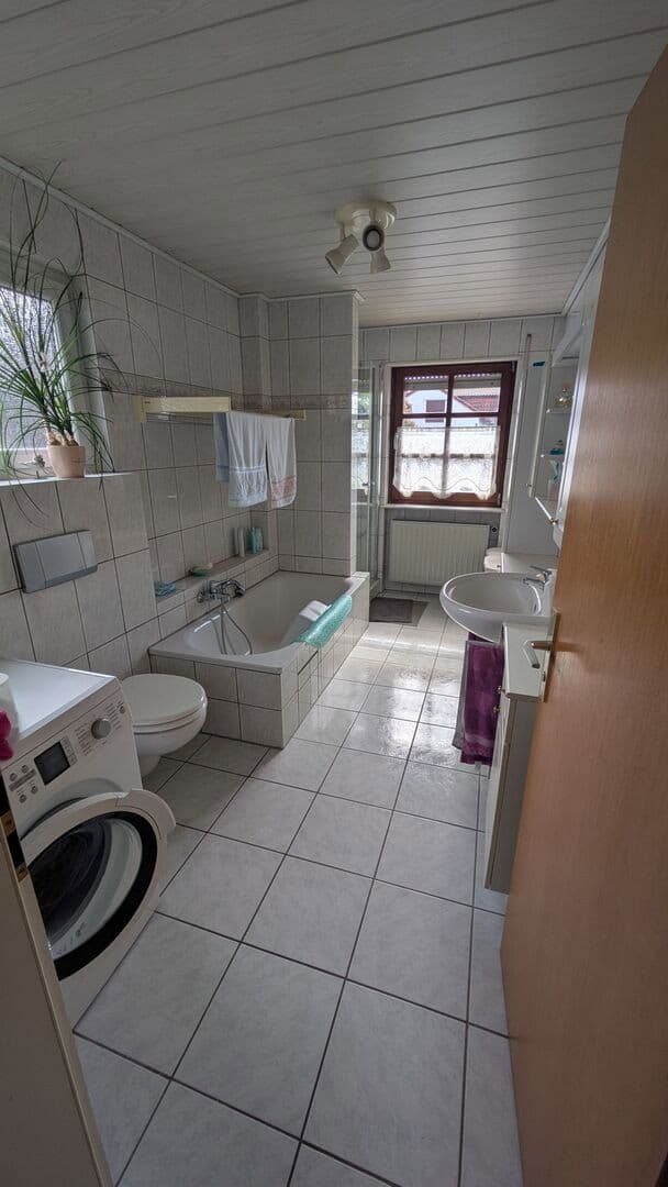 Predaj domu 160 m², pozemok 539 m², Ludwigshafen am Rhein, Porýnie-Falcko Predaj domu 160 m², pozemok 539 m², Ludwigshafen am Rhein, Porýnie-Falcko