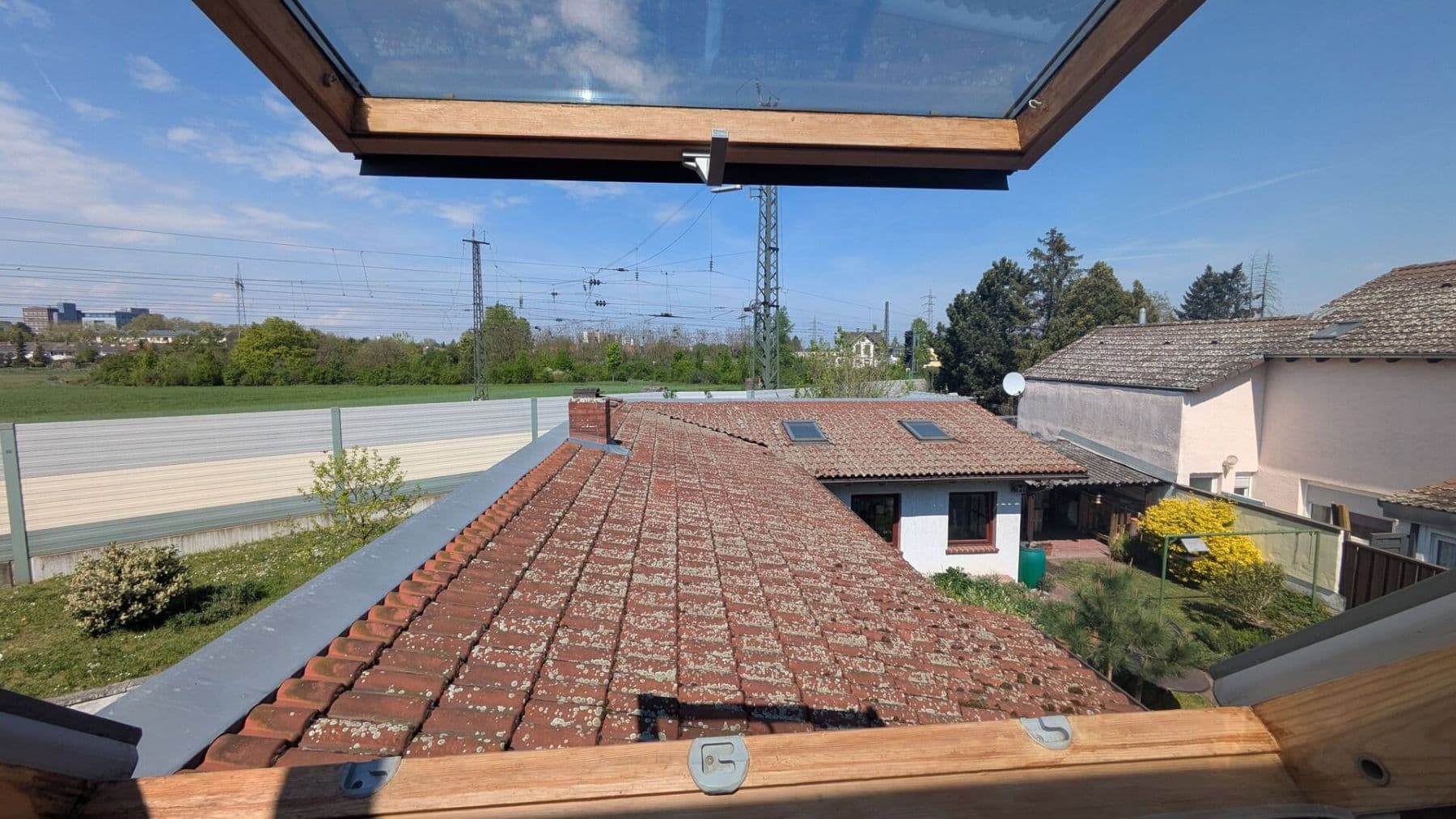Predaj domu 160 m², pozemok 539 m², Ludwigshafen am Rhein, Porýnie-Falcko Predaj domu 160 m², pozemok 539 m², Ludwigshafen am Rhein, Porýnie-Falcko