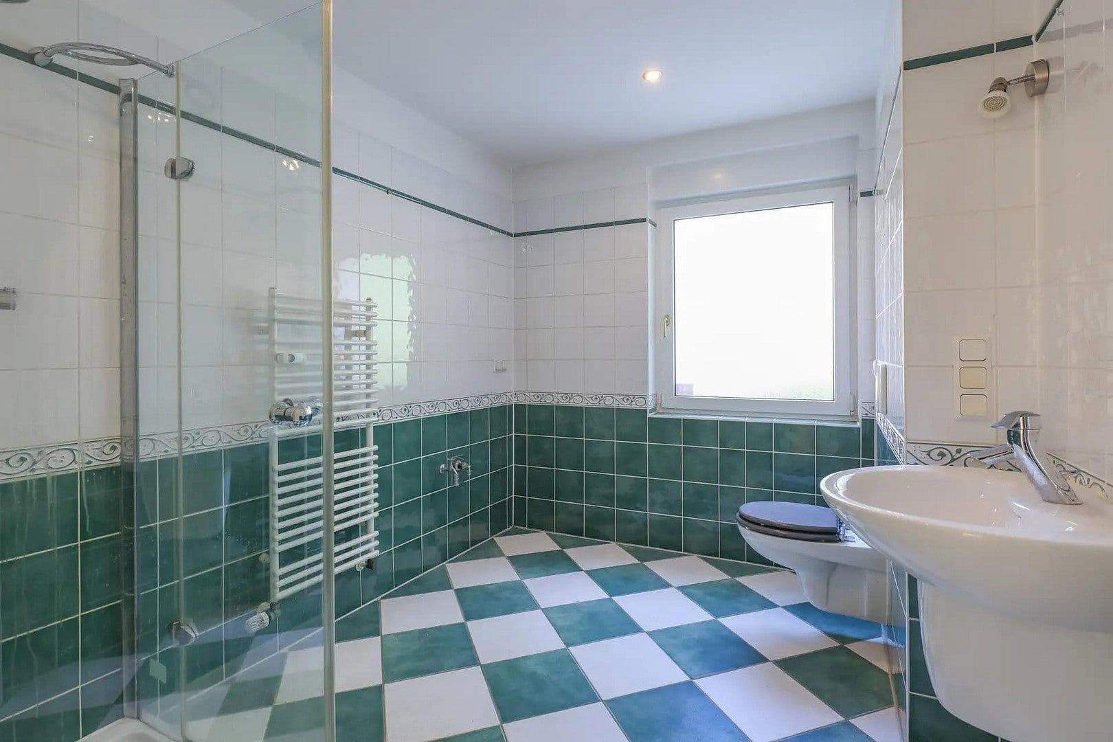 Predaj bytu 4-izbový 151 m², Ekhof str. 27, Berlin-Köpenick, Berlín Predaj bytu 4-izbový 151 m², Ekhof str. 27, Berlin-Köpenick, Berlín