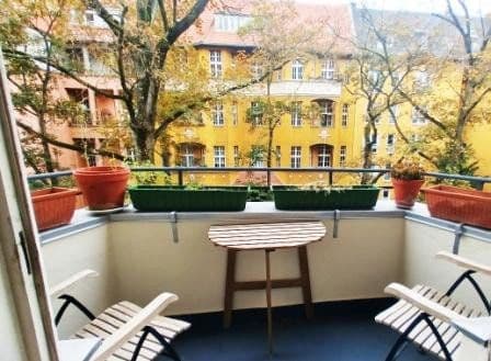 Prenájom bytu 3-izbový 91 m², Berlin, Berlín Prenájom bytu 3-izbový 91 m², Berlin, Berlín