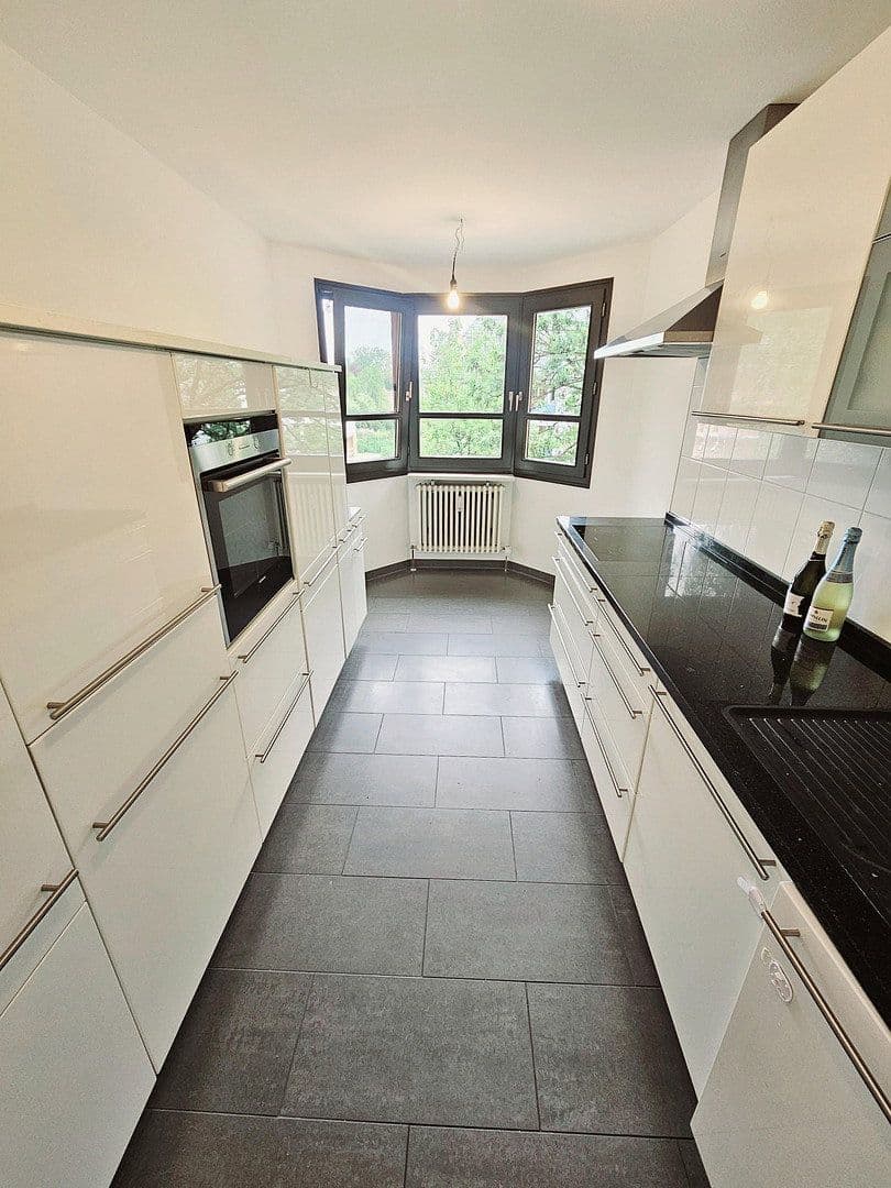 Predaj bytu 4-izbový 105 m², München, Bavorsko Predaj bytu 4-izbový 105 m², München, Bavorsko