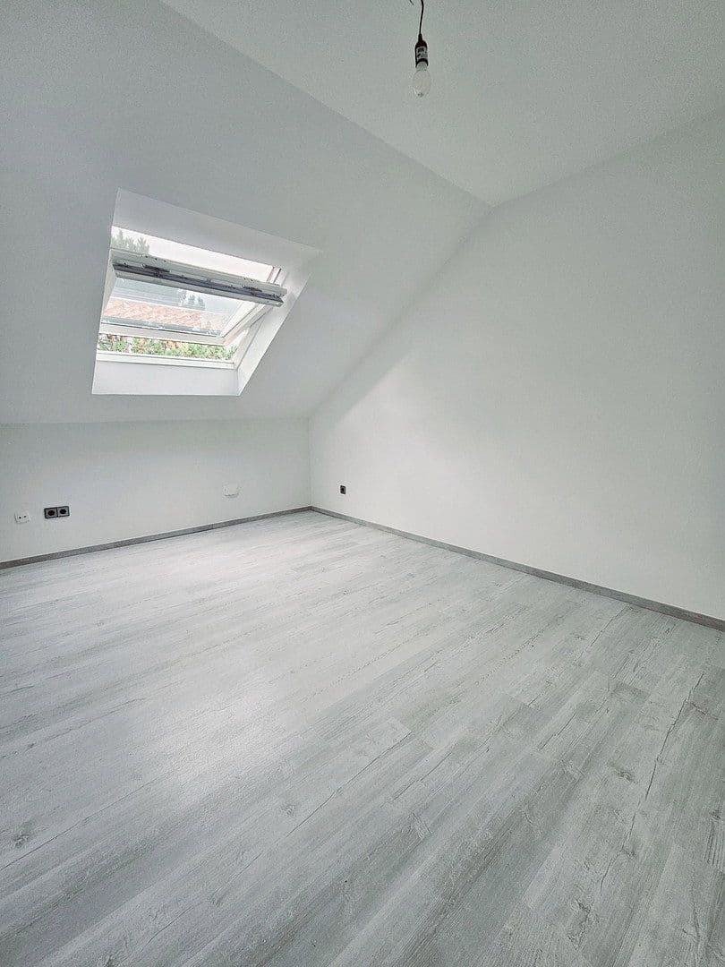 Predaj bytu 4-izbový 105 m², München, Bavorsko Predaj bytu 4-izbový 105 m², München, Bavorsko