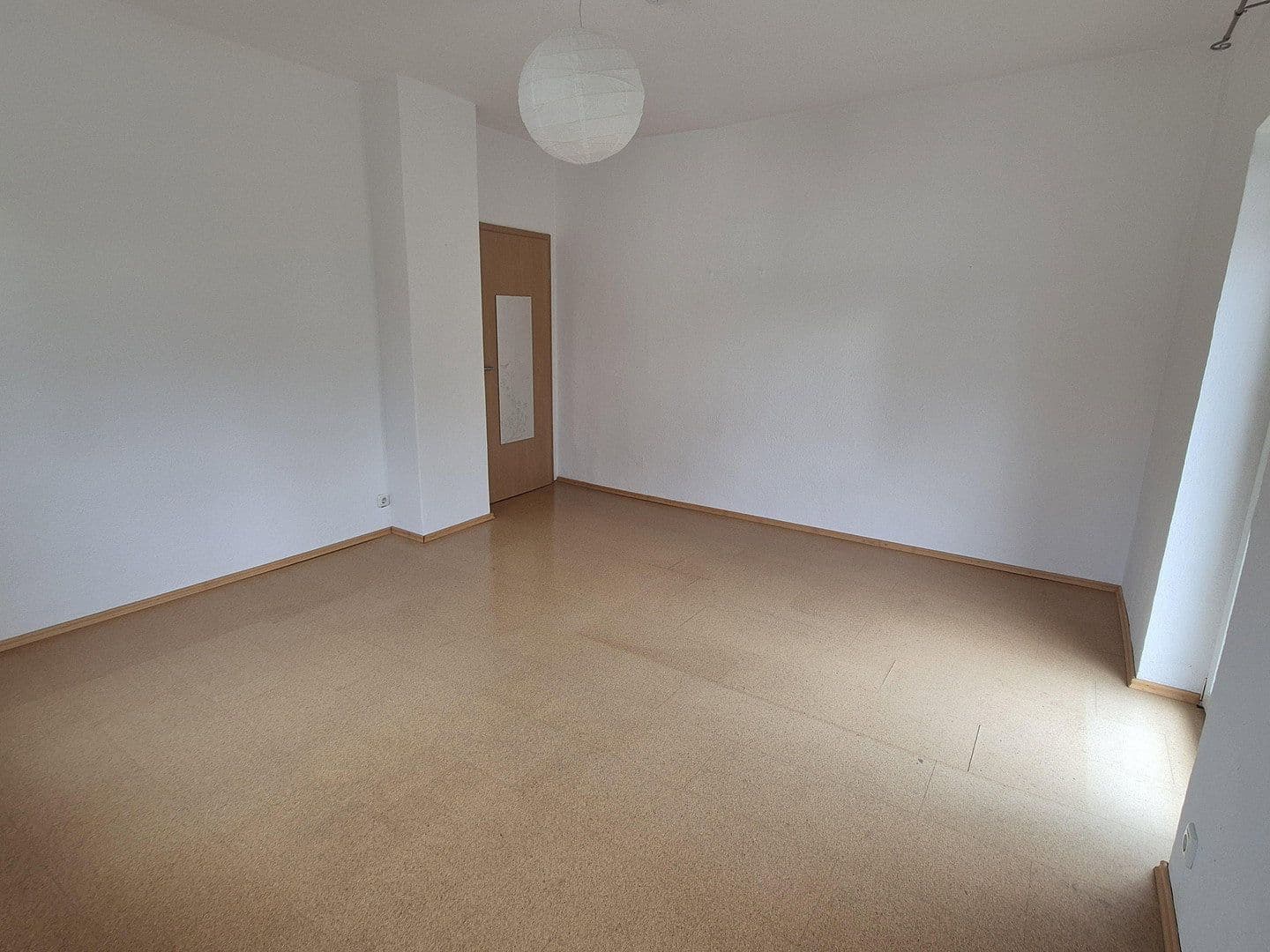 Prenájom bytu 2-izbový 64 m², München, Bavorsko Prenájom bytu 2-izbový 64 m², München, Bavorsko