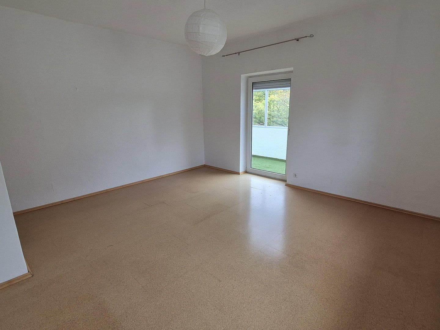 Prenájom bytu 2-izbový 64 m², München, Bavorsko Prenájom bytu 2-izbový 64 m², München, Bavorsko