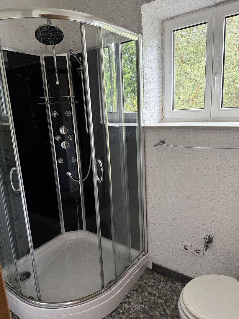 Prenájom bytu 2-izbový 64 m², München, Bavorsko Prenájom bytu 2-izbový 64 m², München, Bavorsko