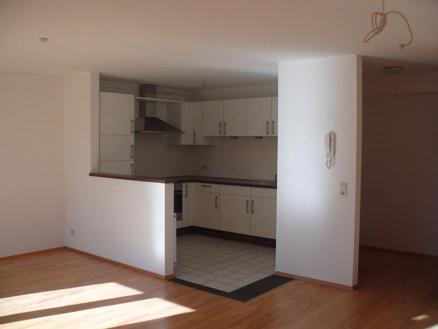 Prenájom bytu 2-izbový 74 m², Berthold-Hupmann-Straße 39, Biberach an der Riß, Bádensko-Wurttembersko Prenájom bytu 2-izbový 74 m², Berthold-Hupmann-Straße 39, Biberach an der Riß, Bádensko-Wurttembersko