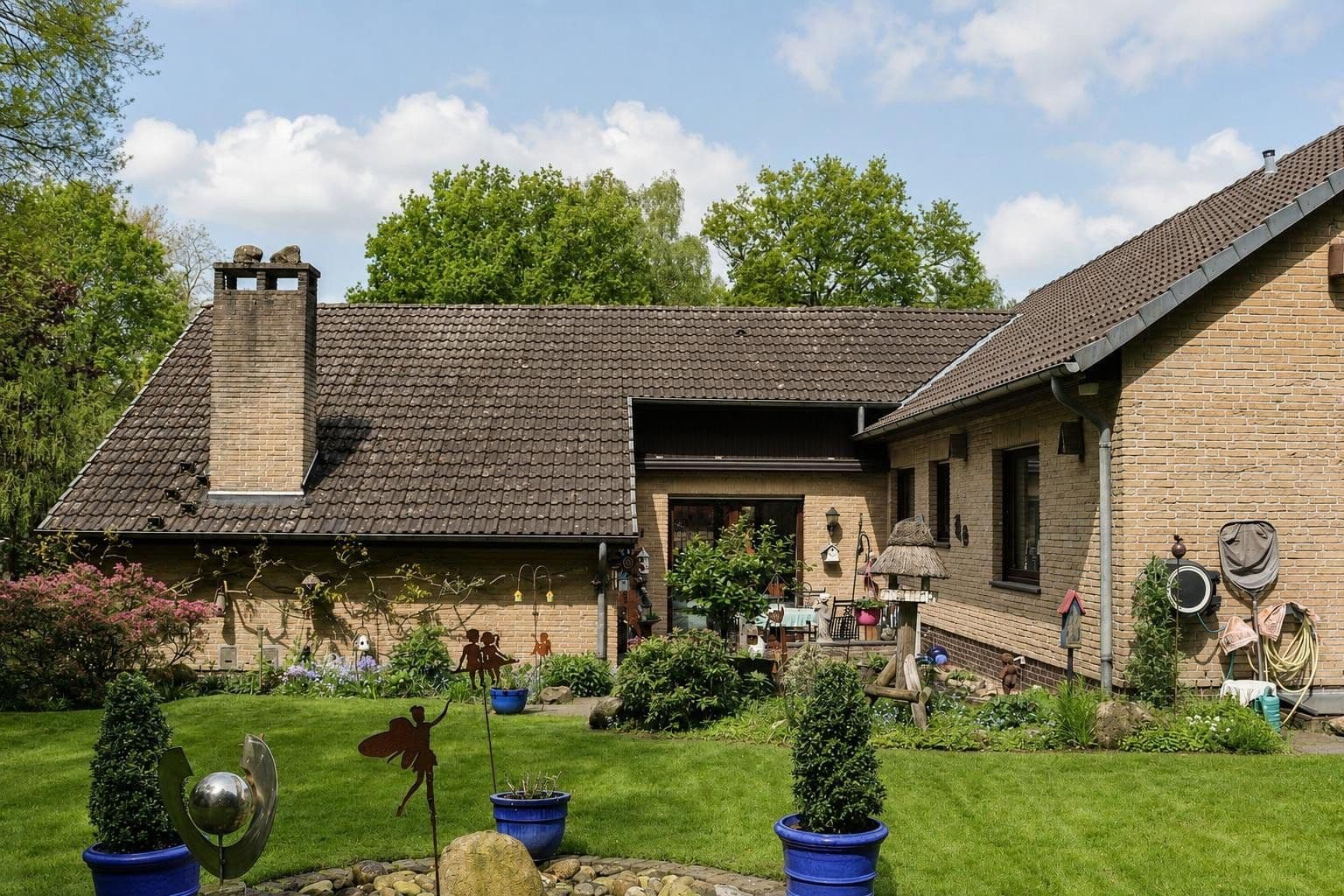 Predaj domu 204 m², pozemok 1.209 m², Hude (Oldenburg), Dolné Sasko Predaj domu 204 m², pozemok 1.209 m², Hude (Oldenburg), Dolné Sasko