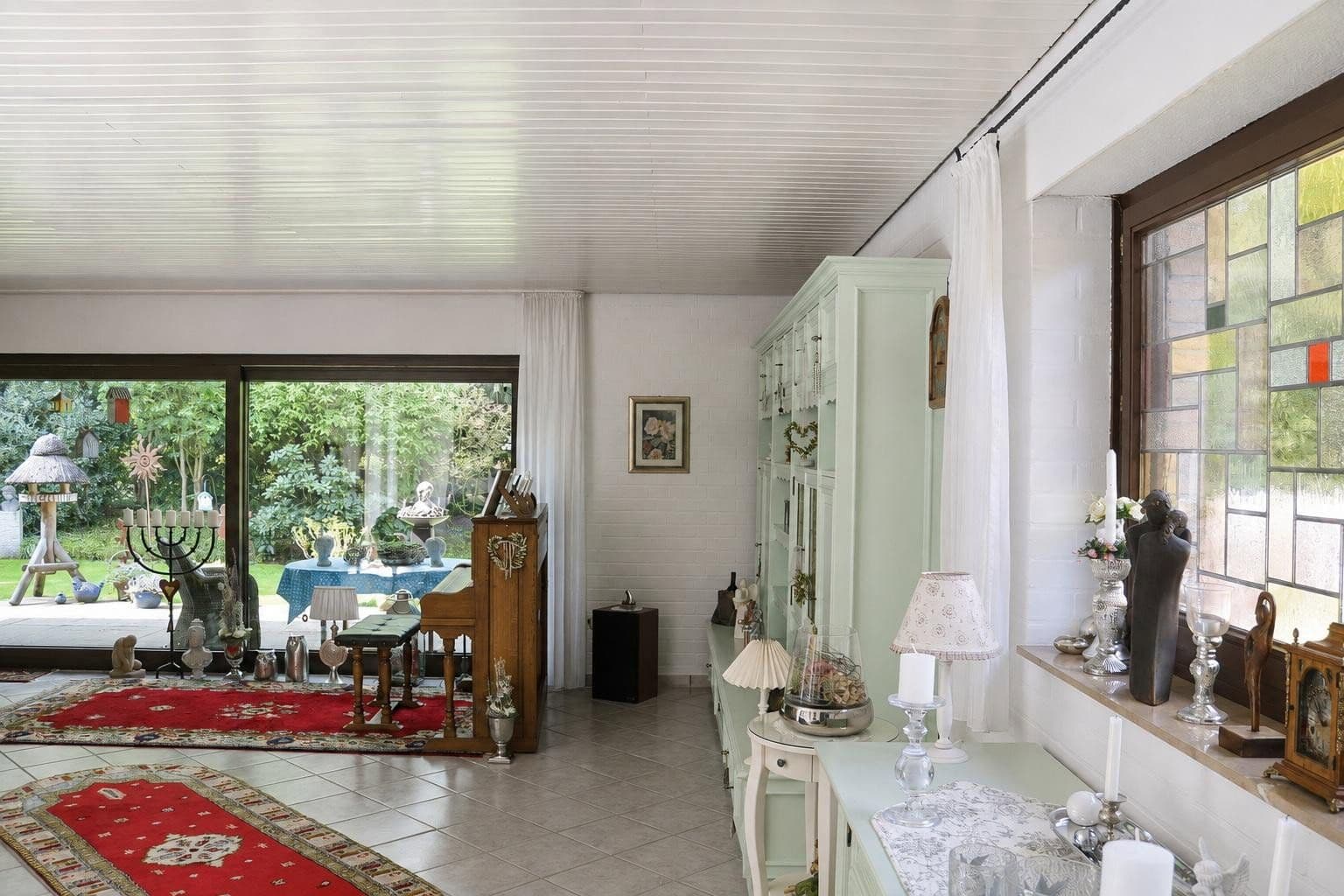 Predaj domu 204 m², pozemok 1.209 m², Hude (Oldenburg), Dolné Sasko Predaj domu 204 m², pozemok 1.209 m², Hude (Oldenburg), Dolné Sasko