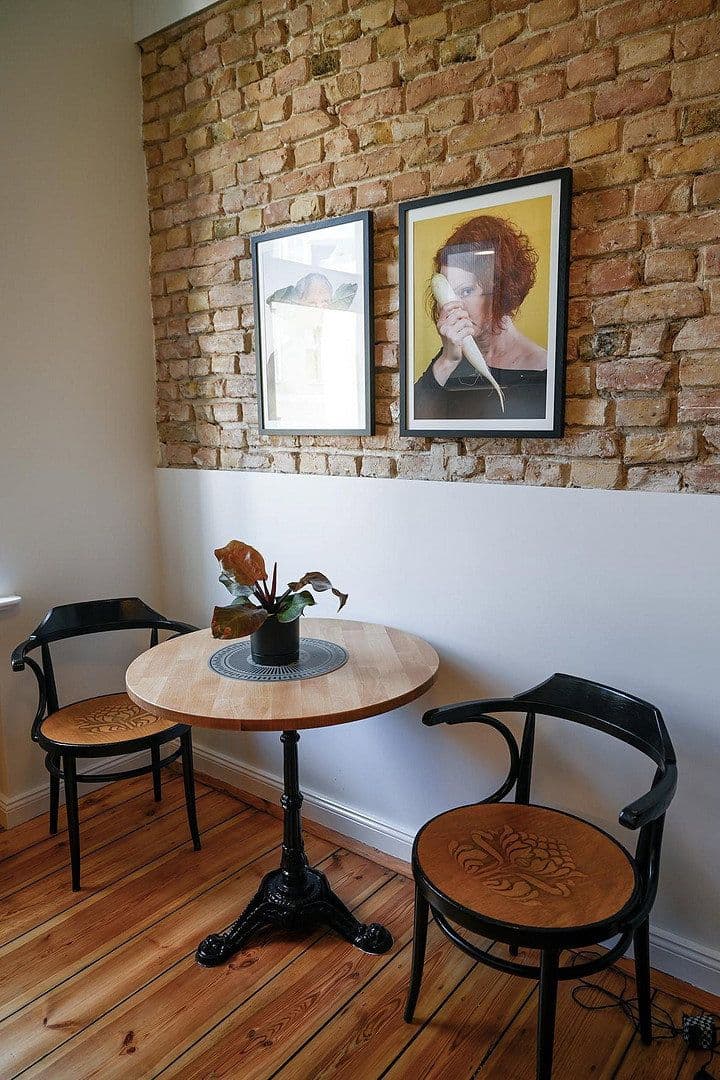 Prenájom bytu 2-izbový 64 m², Berlin, Berlín Prenájom bytu 2-izbový 64 m², Berlin, Berlín