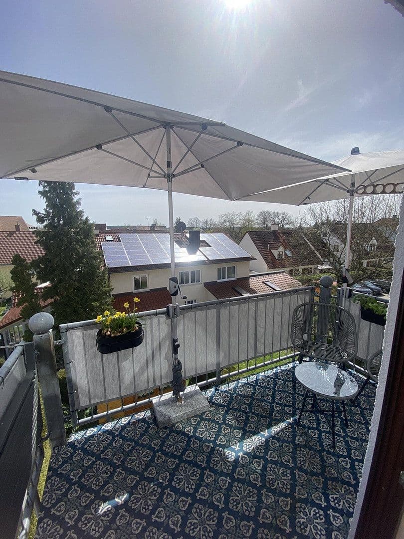 Prenájom bytu 3-izbový 74 m², Sandstr. 5, Weichs, Bavorsko Prenájom bytu 3-izbový 74 m², Sandstr. 5, Weichs, Bavorsko
