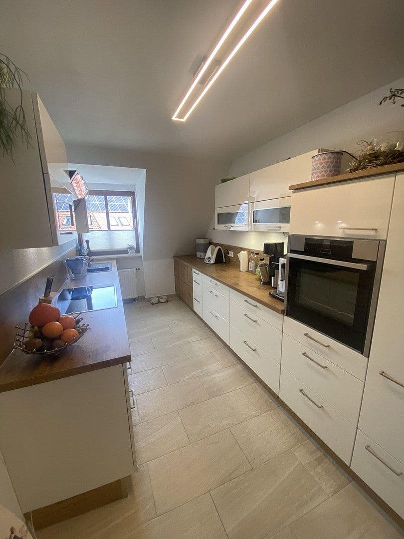 Prenájom bytu 3-izbový 74 m², Sandstr. 5, Weichs, Bavorsko Prenájom bytu 3-izbový 74 m², Sandstr. 5, Weichs, Bavorsko