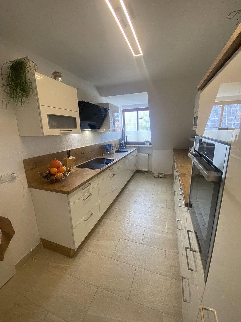 Prenájom bytu 3-izbový 74 m², Sandstr. 5, Weichs, Bavorsko Prenájom bytu 3-izbový 74 m², Sandstr. 5, Weichs, Bavorsko