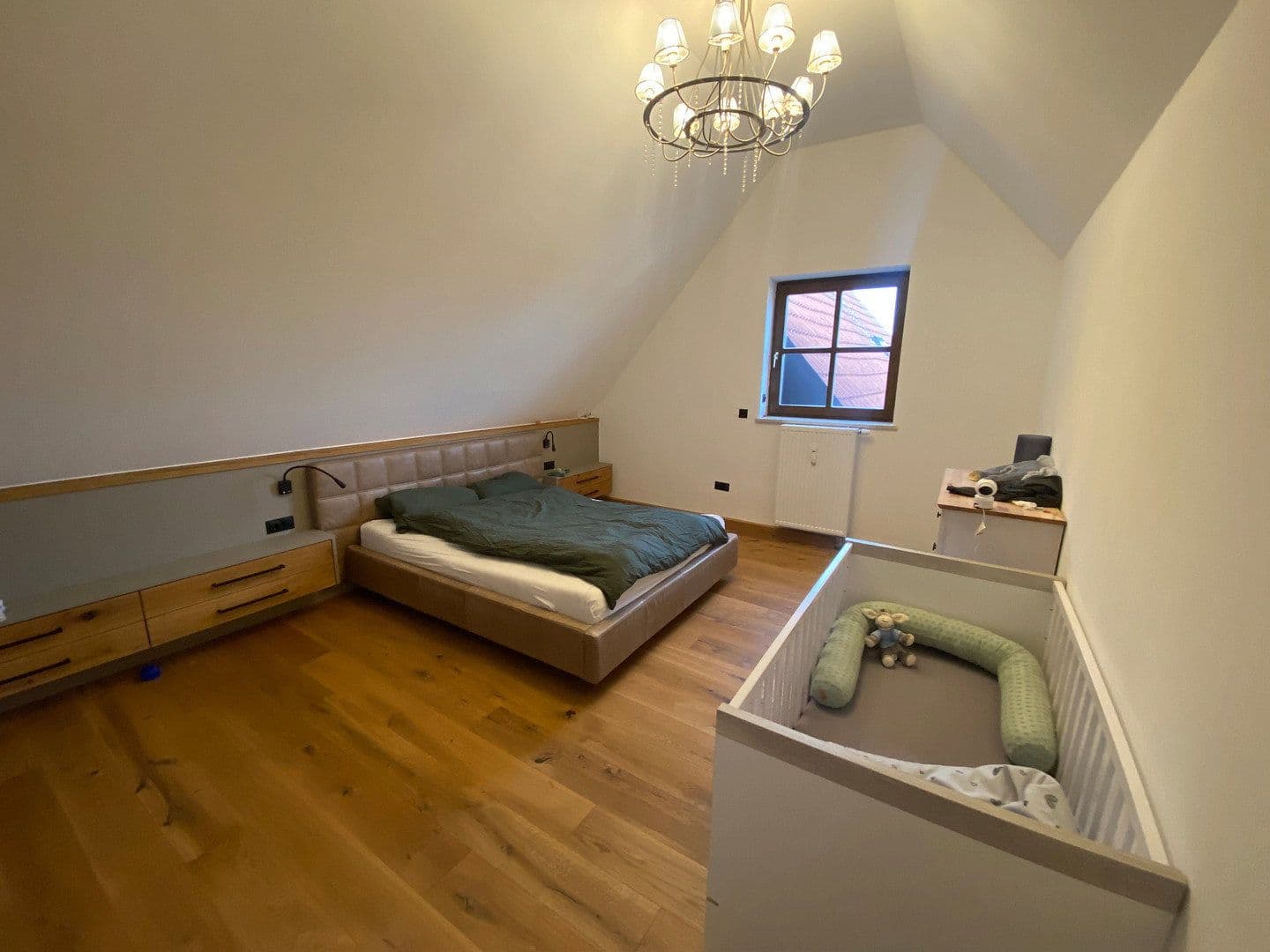 Prenájom bytu 3-izbový 74 m², Sandstr. 5, Weichs, Bavorsko Prenájom bytu 3-izbový 74 m², Sandstr. 5, Weichs, Bavorsko